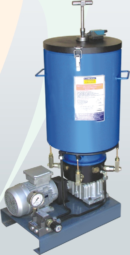 Multi-line radial lubricator